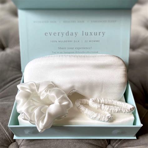 luxury bride to be gifts.